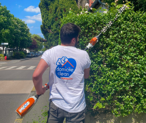 En été, le jardin n'est plus un décor. C'est un lieu de vie. 🌳