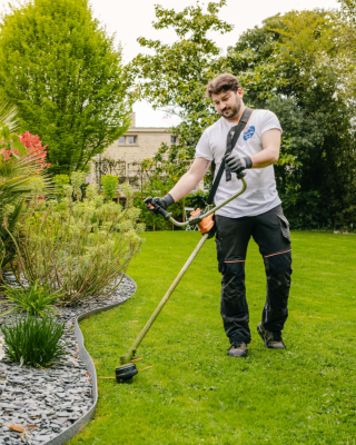🌿 Juillet, c'est souvent le mois où l'on profite enfin de son jardin